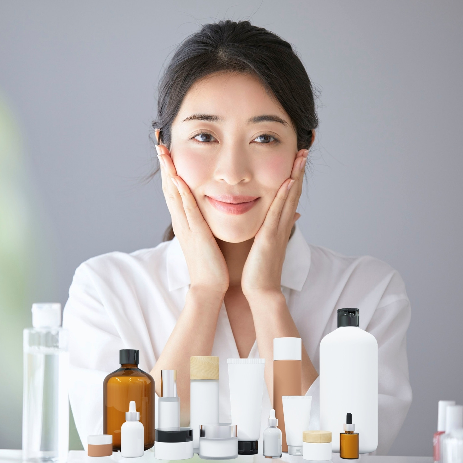 Người bận rộn khó duy trì nhiều bước chăm sóc da