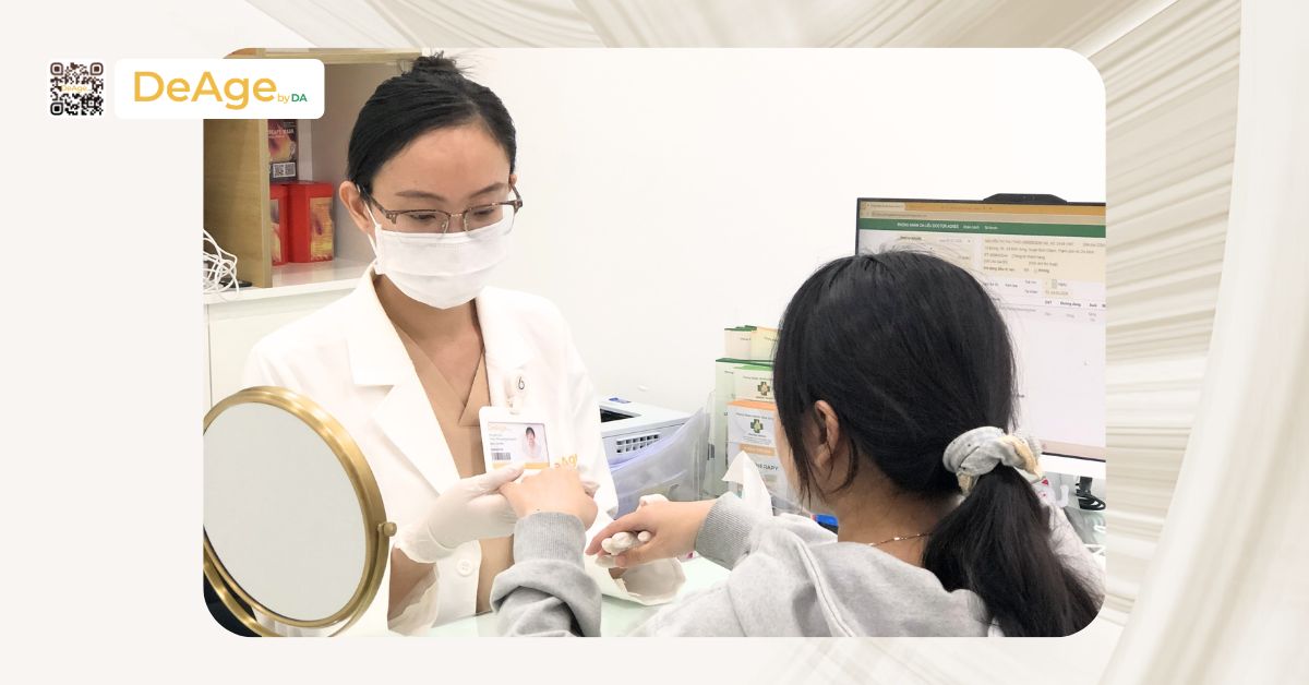 Top các phương pháp trẻ hóa bàn tay hiệu quả hiện nay 8 Thăm khám trực tiếp cùng Bác sĩ để được đánh giá và thực hiện liệu trình trẻ hóa mu bàn tay