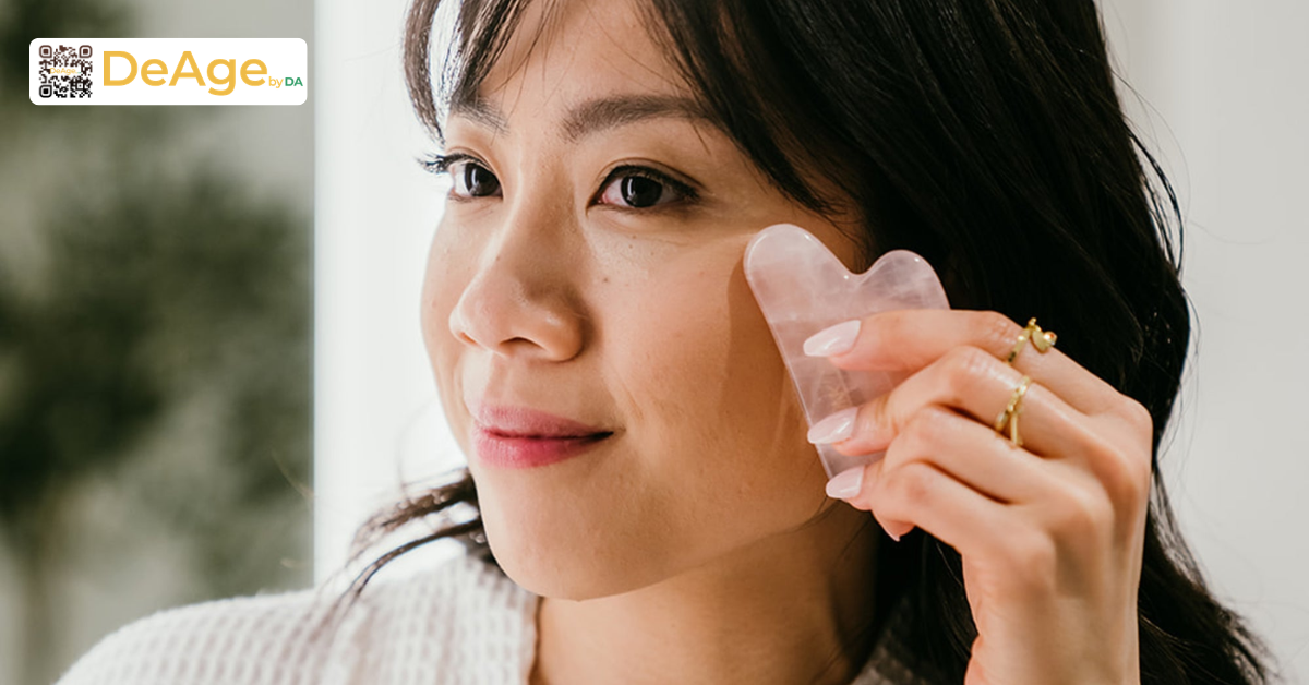 Massage và tập cơ mặt